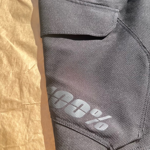 100% Ridecamp Shorts - Picture 2 of 4